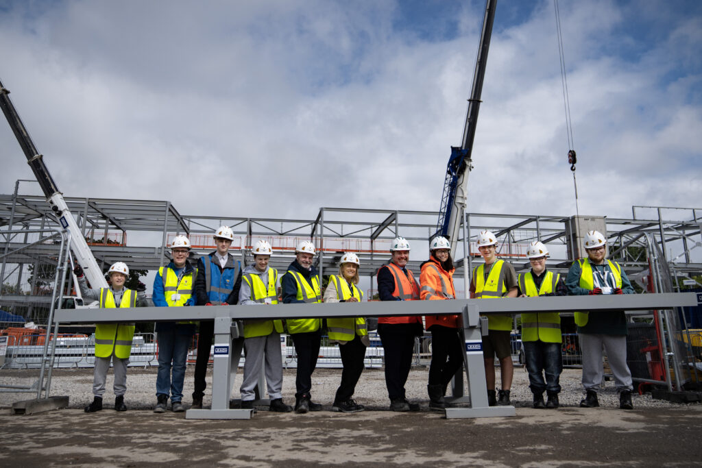 Cheadle Campus New Build_MAIN GROUP SHOT (1)